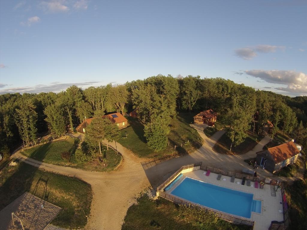 Le Village Enchanteur La Chapelle-Aubareil Exterior photo