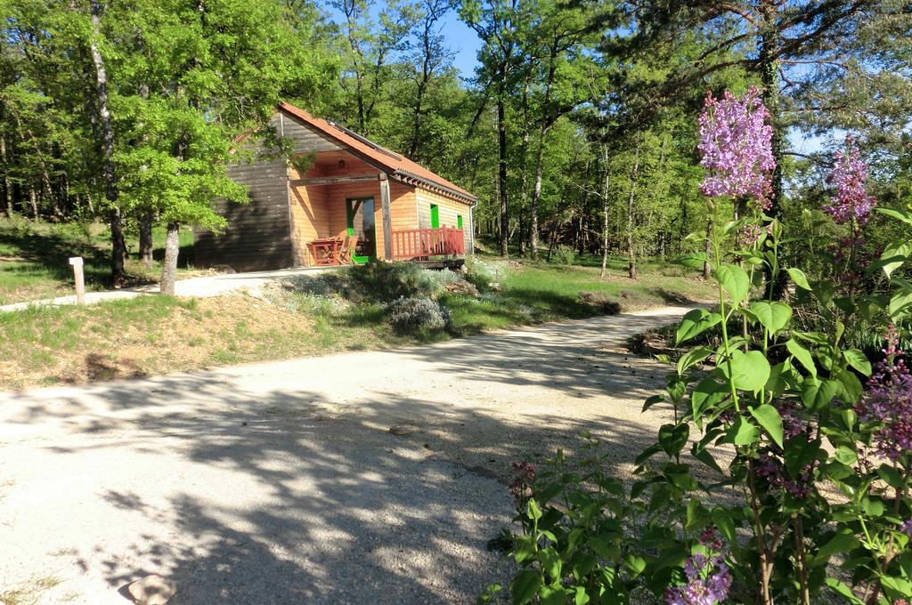Le Village Enchanteur La Chapelle-Aubareil Exterior photo